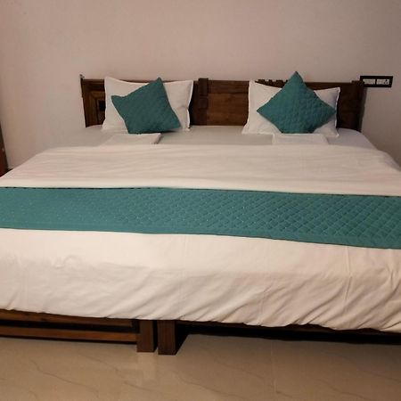 瓦尔卡拉Devi Kripa Residency公寓 外观 照片