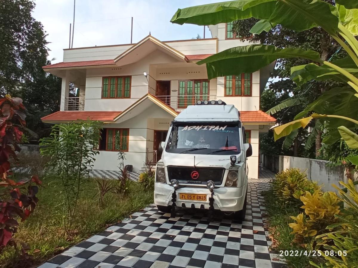 瓦尔卡拉Devi Kripa Residency公寓 外观 照片