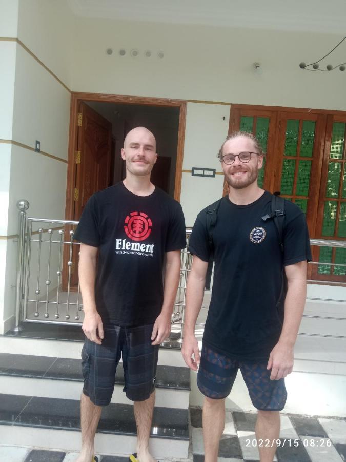 瓦尔卡拉Devi Kripa Residency公寓 外观 照片